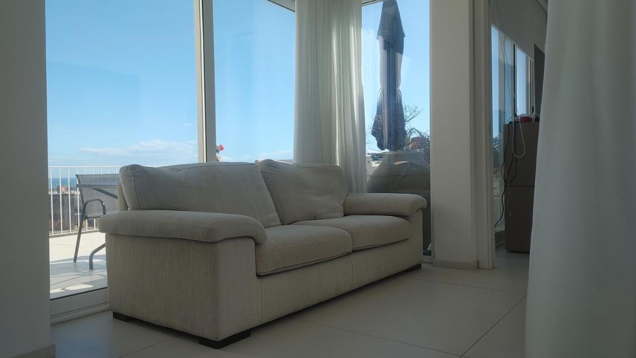 Attico Sul Porto Di Catania E Vista Vulcano Esterno foto